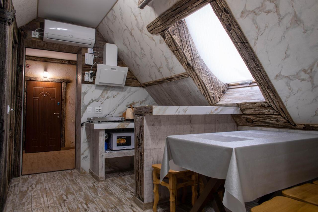 Apartments U Ratushi Камианец-Подилский Екстериор снимка