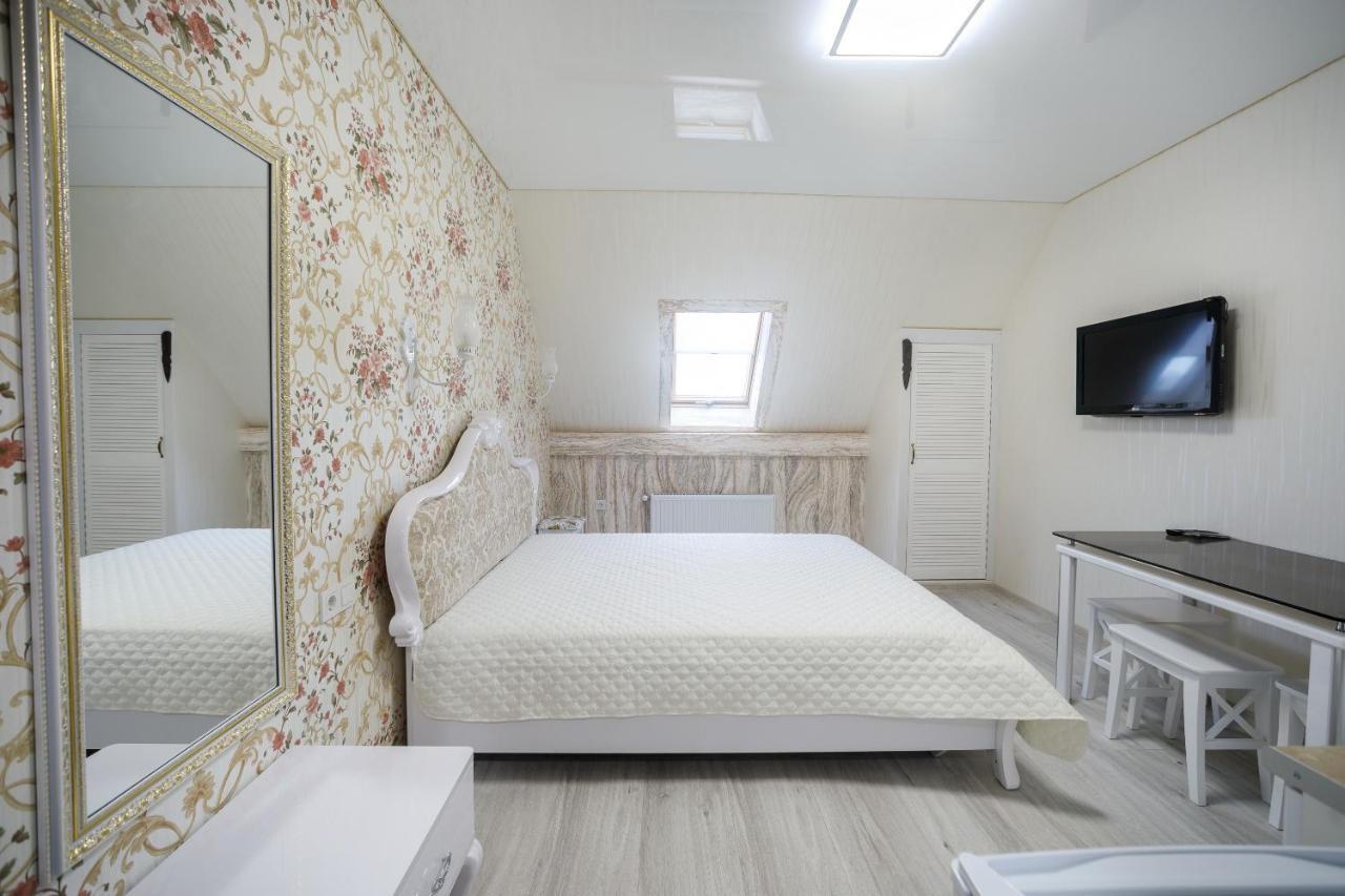Apartments U Ratushi Камианец-Подилский Екстериор снимка